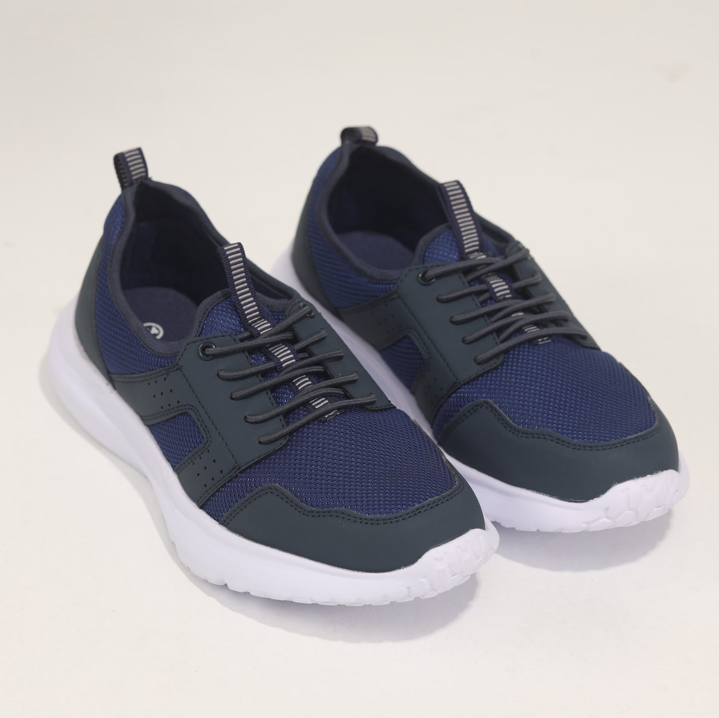 Unisex Active Footgear  (Available Size 44)