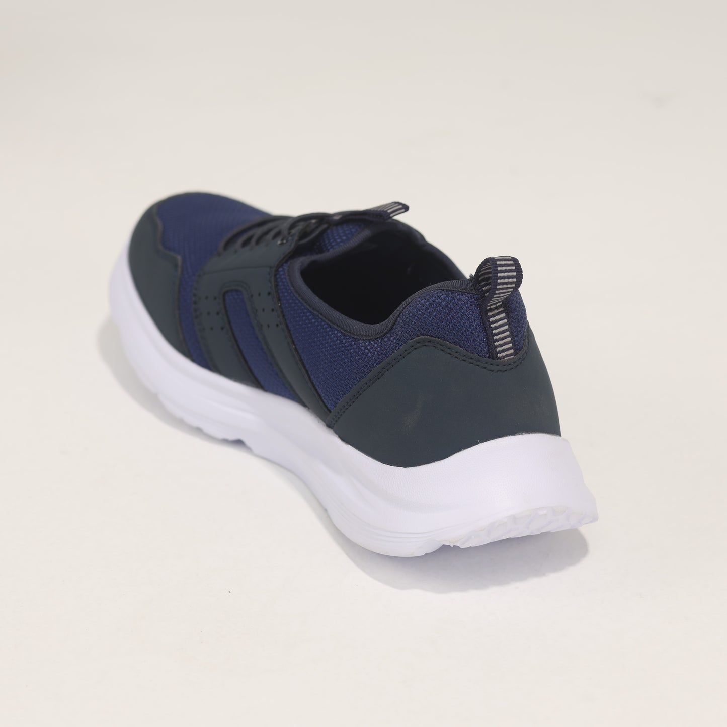 Unisex Active Footgear  (Available Size 44)