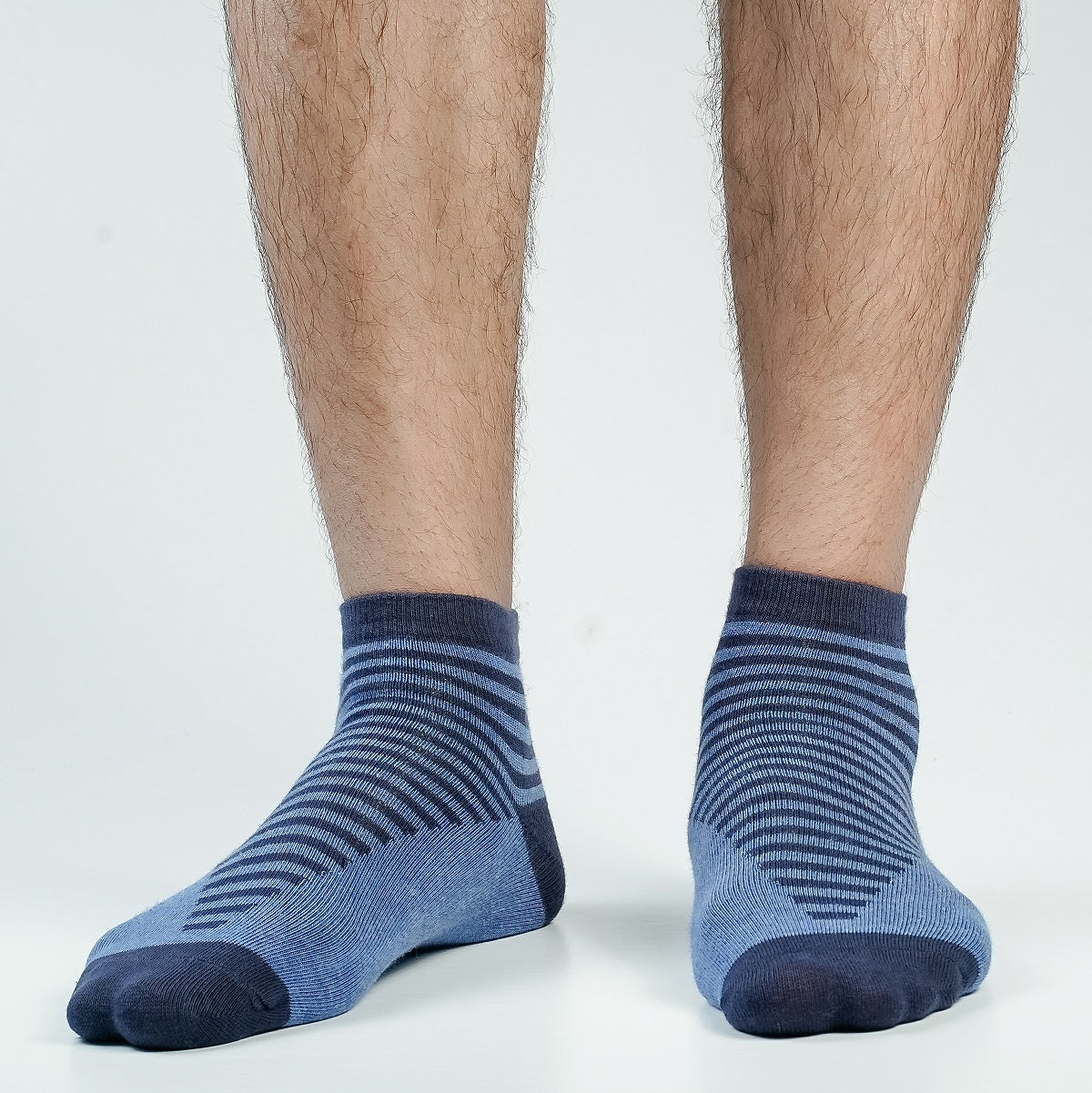 Swan Goodwill Ankle Socks For Men