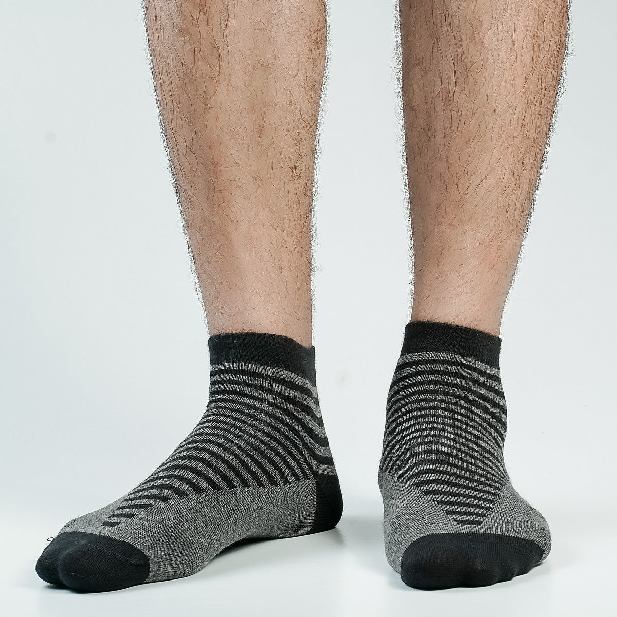 Swan Goodwill Ankle Socks For Men