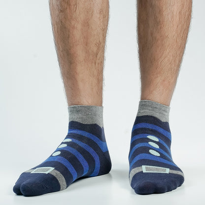 Swan Goodwill Ankle Socks For Men