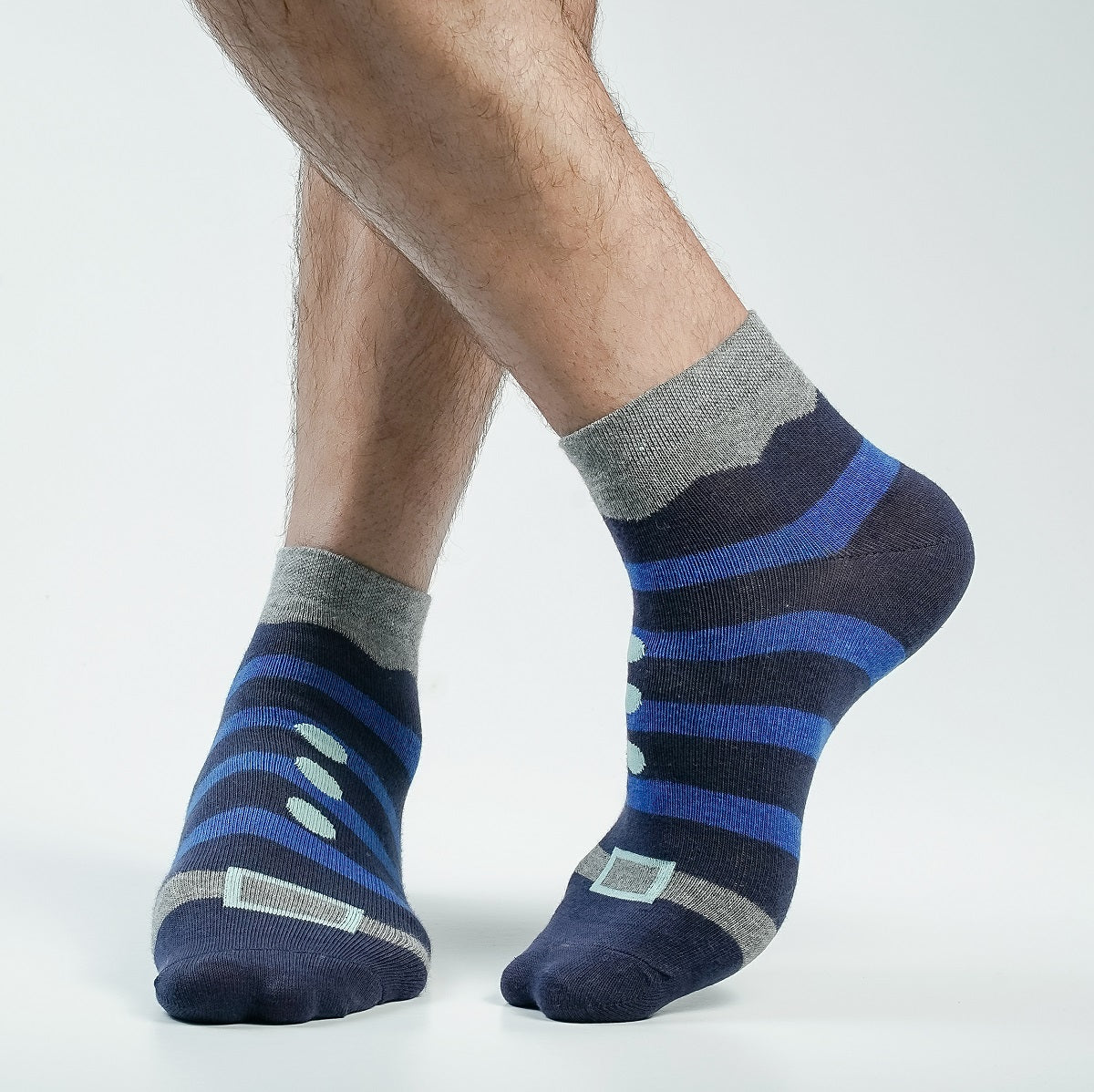 Swan Goodwill Ankle Socks For Men