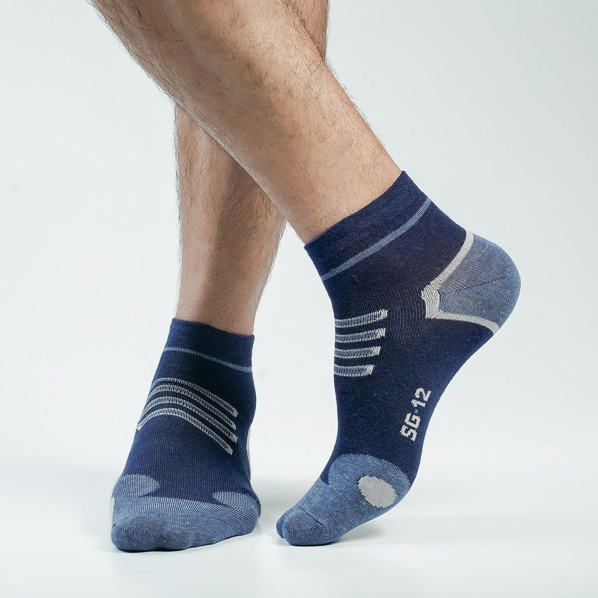 Swan Goodwill Ankle Socks For Men