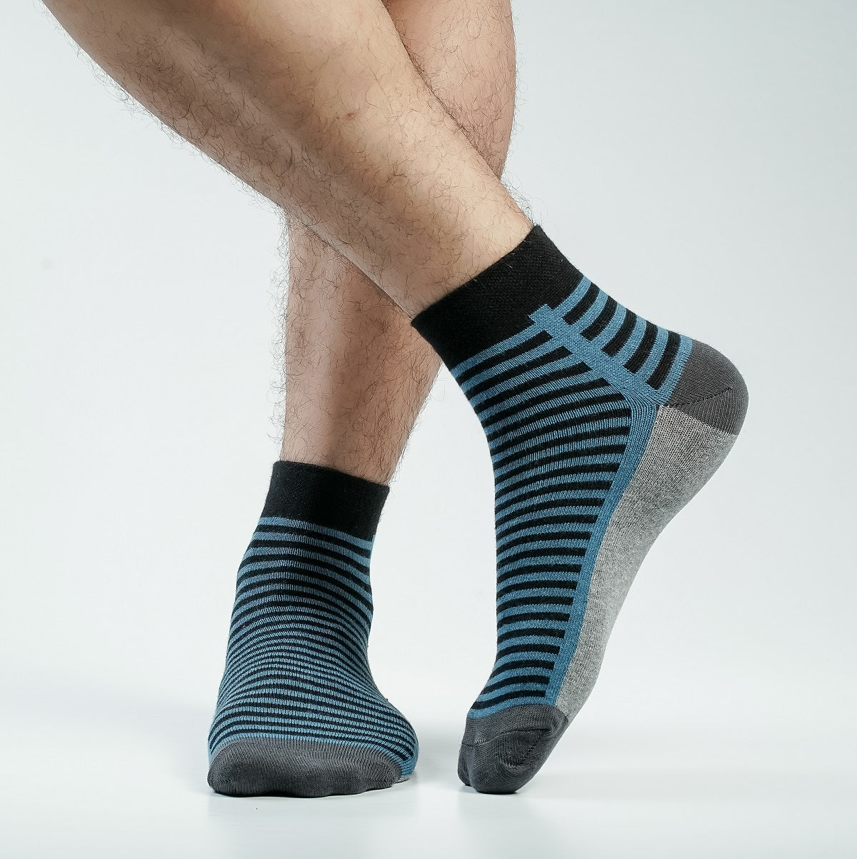 Apple Plus Ankle Socks For Men