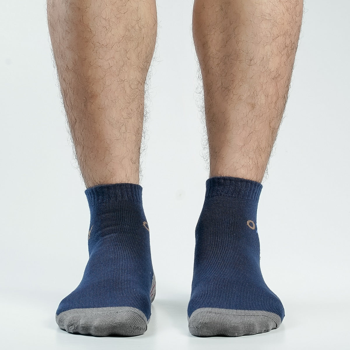 Swan Oxy Ankle Socks For Men