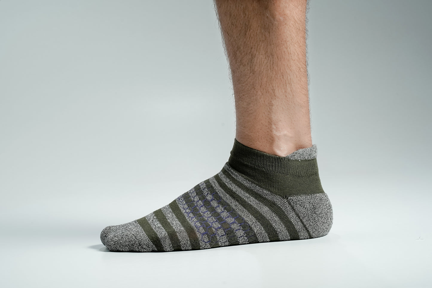 Swan Premium Ankle Socks For Men