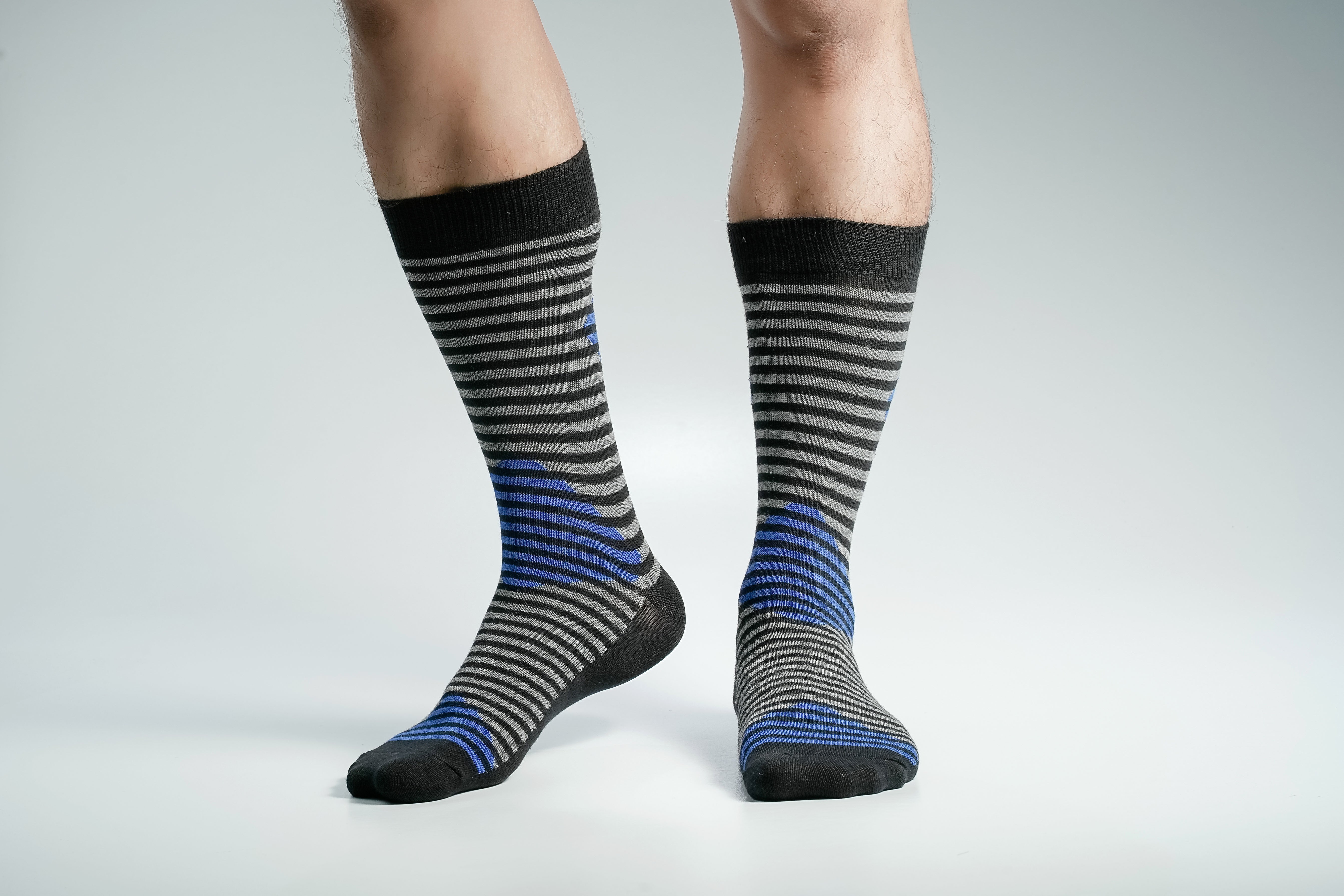 Swan Viara Long Socks for Men