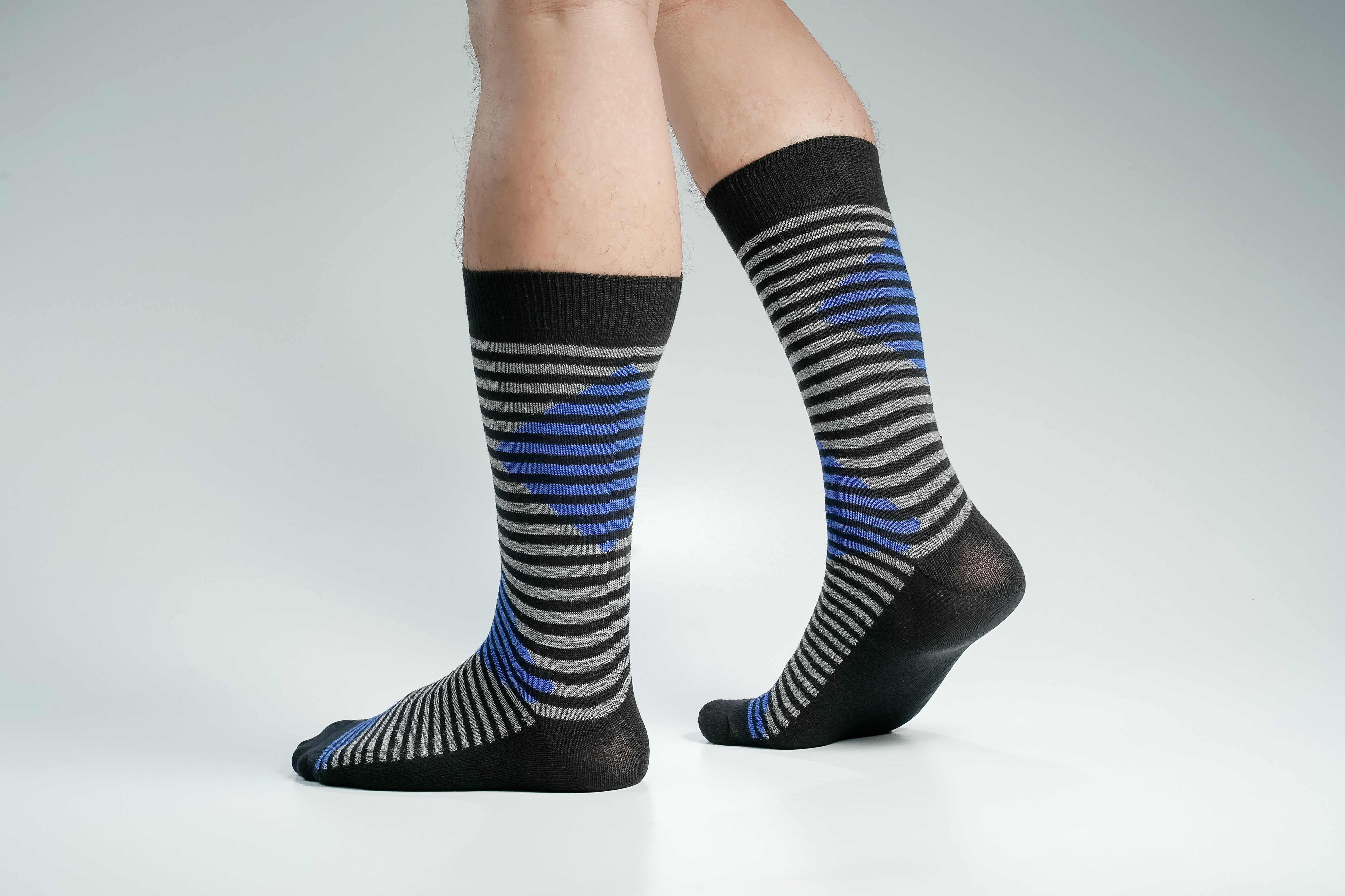 Swan Viara Long Socks for Men