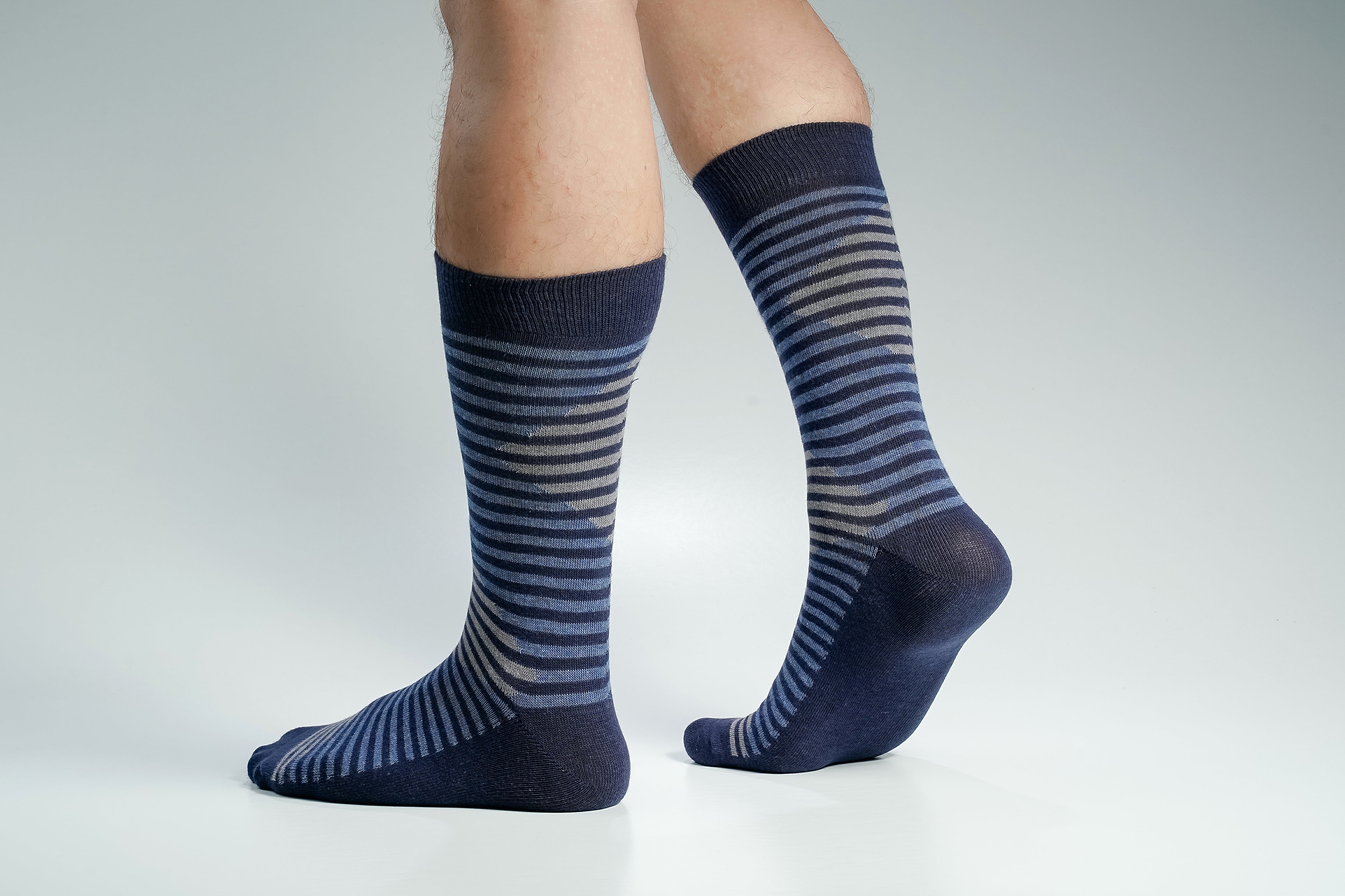 Swan Viara Long Socks for Men